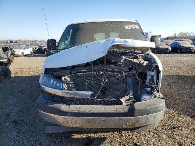 Photo 5 from auction – 2017 CHEVROLET EXPRESS G2 with VIN 1GAWGFFF3H1253848