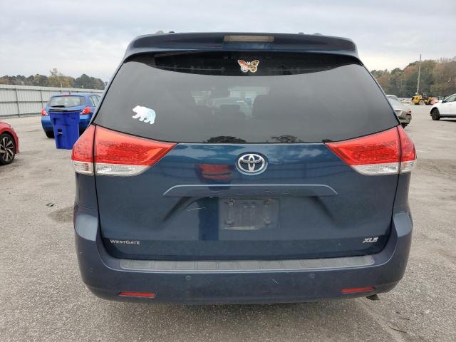 Photo 6 from auction – 2012 TOYOTA SIENNA XLE with VIN 5TDYK3DC7CS236245