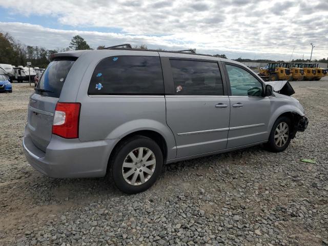 Photo 3 from auction – 2015 CHRYSLER TOWN & COU with VIN 2C4RC1BG2FR588058