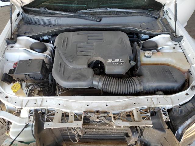 Photo 11 from auction – 2019 CHRYSLER 300 S with VIN 2C3CCABG1KH727302