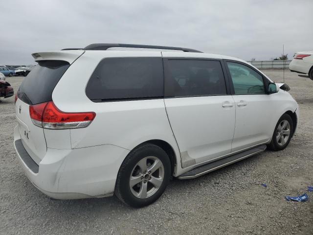Photo 3 from auction – 2011 TOYOTA SIENNA LE with VIN 5TDKK3DCXBS050249