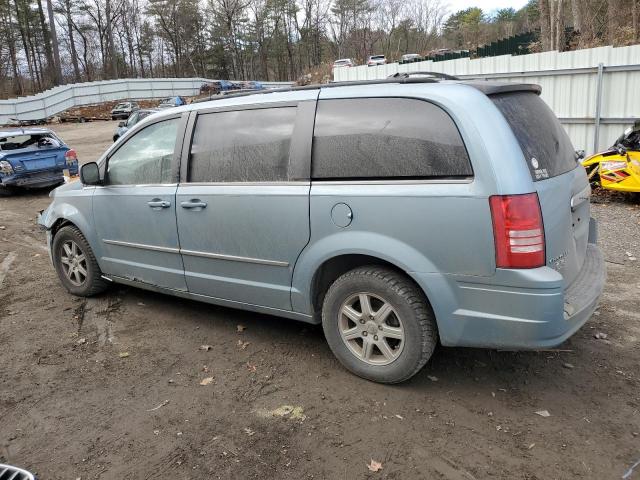 Photo 2 from auction – 2010 CHRYSLER TOWN & COU with VIN 2A4RR5D13AR289549