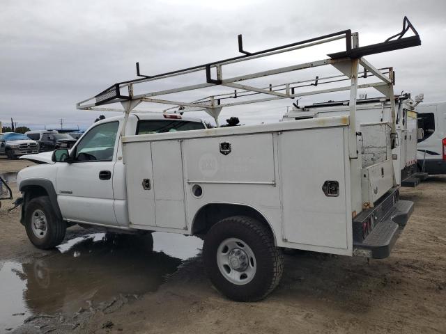 Photo 2 from auction – 2003 CHEVROLET SILVERADO with VIN 1GBHC24U23E279692