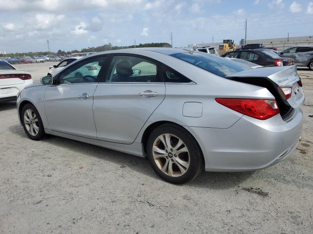 Photo 2 from auction – 2011 HYUNDAI SONATA SE with VIN 5NPEC4AC9BH293075