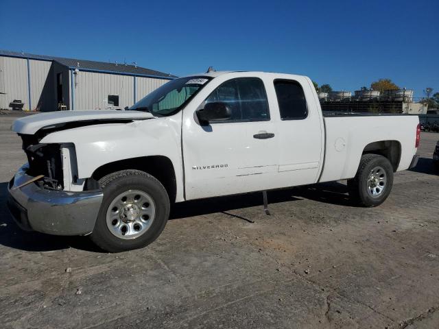 CHEVROLET SILVERADO 2013 with VIN 1GCRCREA7DZ271286 - Photo from auction