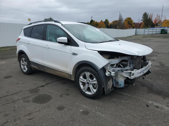 Photo 4 from auction – 2015 FORD ESCAPE SE with VIN 1FMCU9GX2FUB50066
