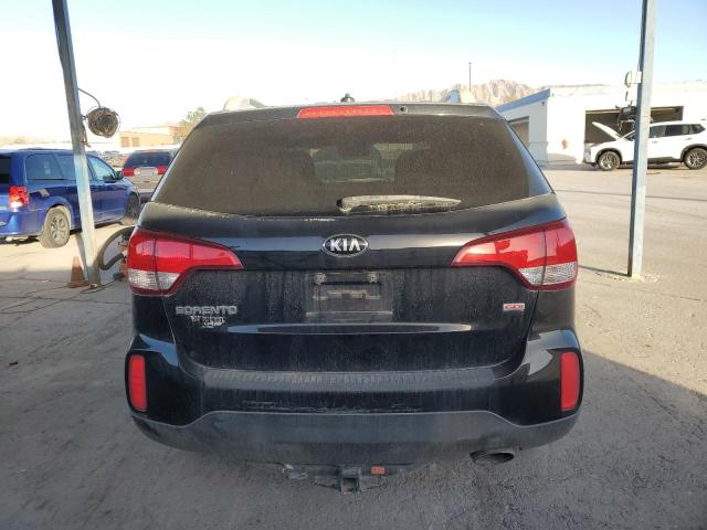 Photo 6 from auction – 2015 KIA SORENTO LX with VIN 5XYKT4A72FG584875