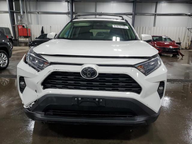 Photo 5 from auction – 2019 TOYOTA RAV4 XLE with VIN JTMP1RFV9KD513911