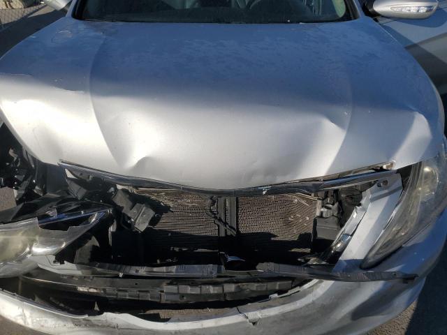 Photo 11 from auction – 2013 HYUNDAI SONATA SE with VIN 5NPEC4ACXDH778649