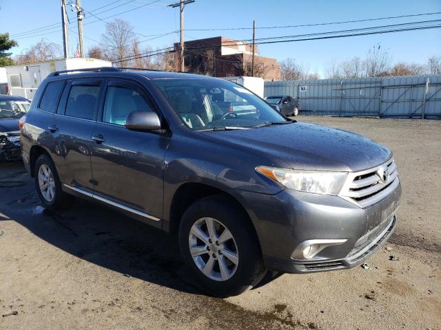 Photo 4 from auction – 2012 TOYOTA HIGHLANDER with VIN 5TDBK3EH5CS164753