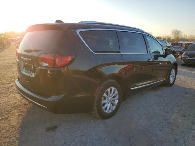 Photo 3 from auction – 2019 CHRYSLER PACIFICA T with VIN 2C4RC1BG9KR721411