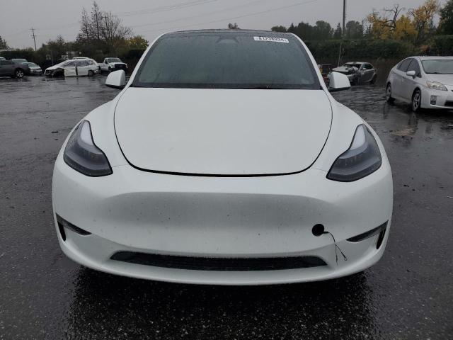Photo 5 from auction – 2024 TESLA MODEL Y with VIN 7SAYGDEF9RF094562