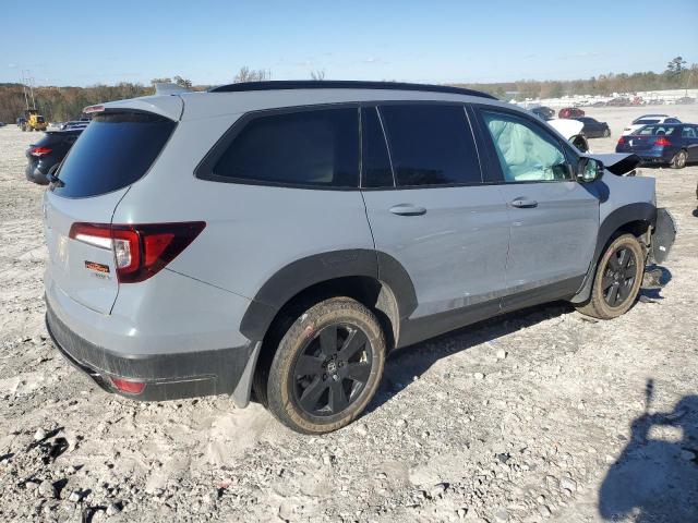 Photo 3 from auction – 2022 HONDA PILOT TRAI with VIN 5FNYF6H87NB094305