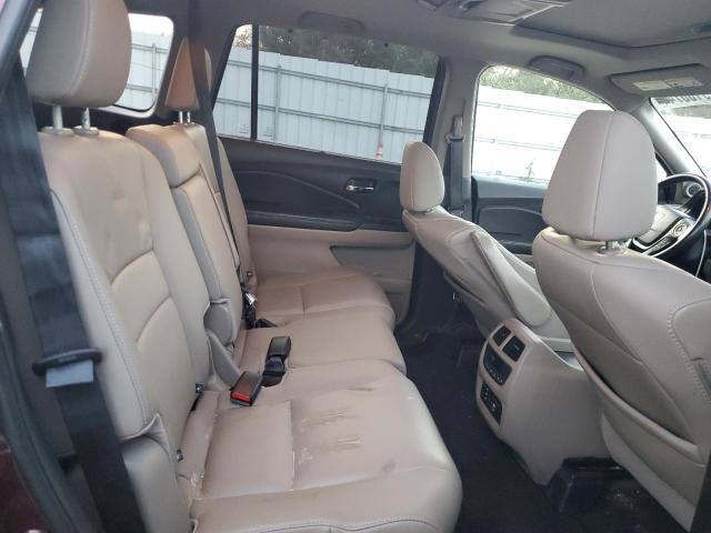 Photo 11 from auction – 2017 HONDA PILOT TOUR with VIN 5FNYF6H96HB077590