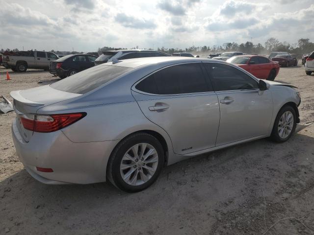 Photo 3 from auction – 2013 LEXUS ES 300H with VIN JTHBW1GG8D2036981