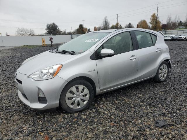 TOYOTA PRIUS C 2014 with VIN JTDKDTB32E1561095 - Photo from auction