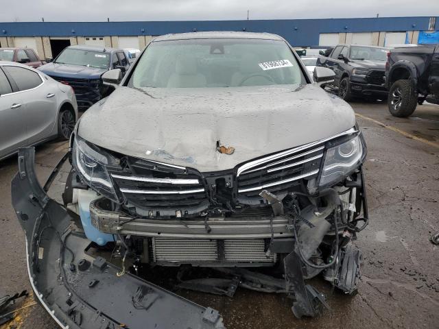 Photo 5 from auction – 2017 LINCOLN MKX RESERV with VIN 2LMPJ8LP3HBL30969