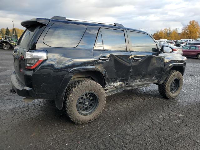 Photo 3 from auction – 2021 TOYOTA 4RUNNER SR with VIN JTEMU5JRXM5838203