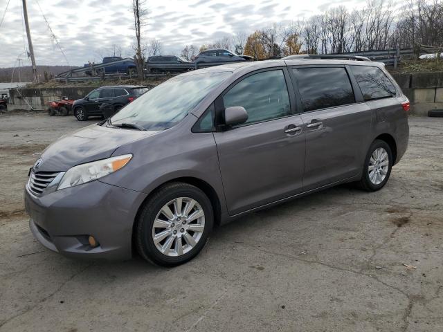 TOYOTA SIENNA XLE 2015 with VIN 5TDDK3DC6FS112776 - Photo from auction