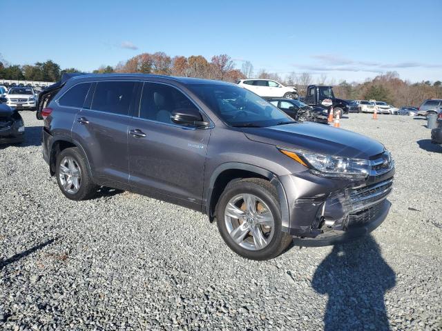 Photo 4 from auction – 2017 TOYOTA HIGHLANDER with VIN 5TDDGRFH4HS031839
