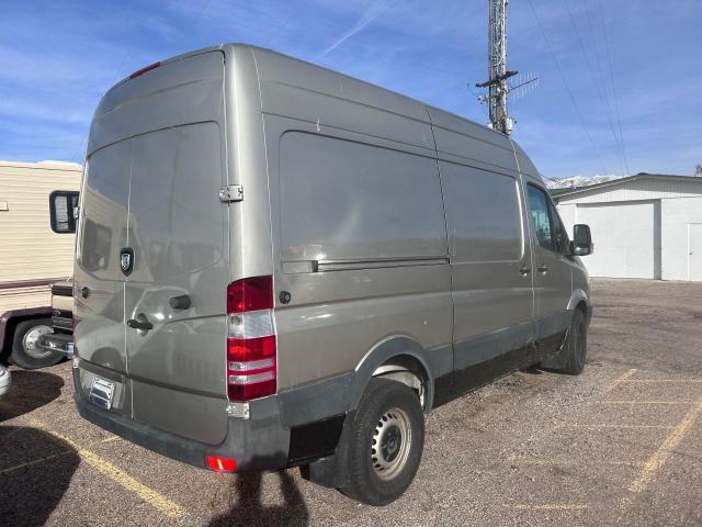Photo 4 from auction – 2007 DODGE SPRINTER 2 with VIN WD0PE745075158521