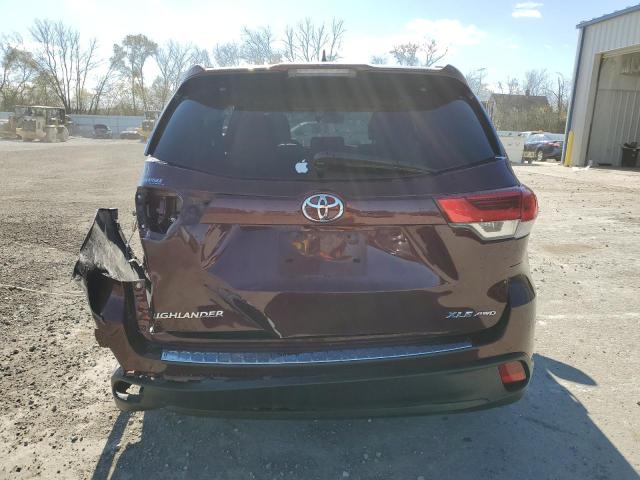 Photo 6 from auction – 2018 TOYOTA HIGHLANDER with VIN 5TDJZRFH7JS843199