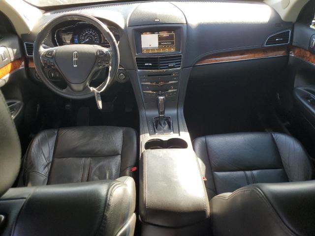 Photo 8 from auction – 2019 LINCOLN MKT with VIN 2LMHJ5ATXKBL01642