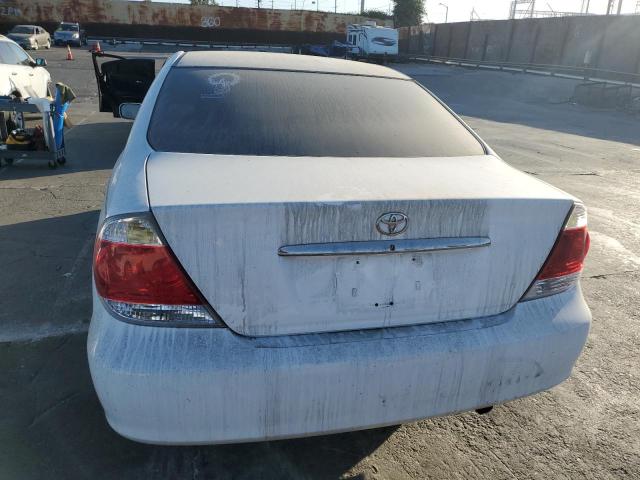 Photo 6 from auction – 2005 TOYOTA CAMRY LE with VIN 4T1BE32K15U545968