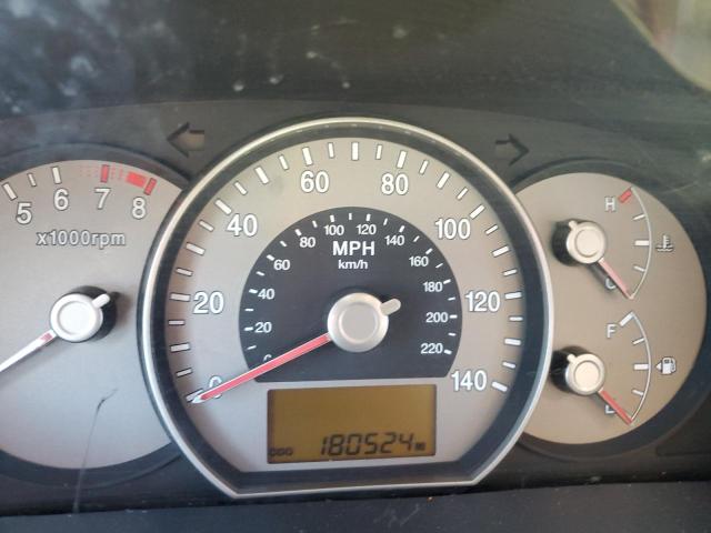 Photo 9 from auction – 2007 KIA RONDO LX with VIN KNAFG526677101823
