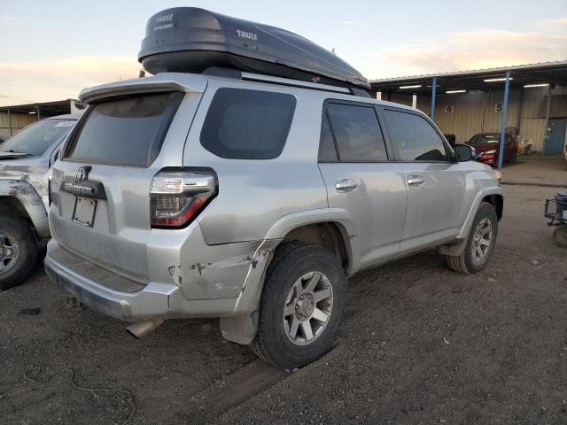 Photo 3 from auction – 2015 TOYOTA 4RUNNER SR with VIN JTEBU5JR3F5250184