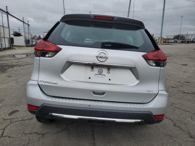 Photo 6 from auction – 2018 NISSAN ROGUE S with VIN 5N1AT2MV5JC828201