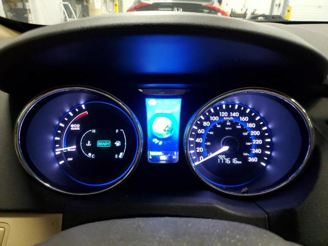 Photo 9 from auction – 2012 HYUNDAI SONATA HYB with VIN KMHEC4A40CA060425