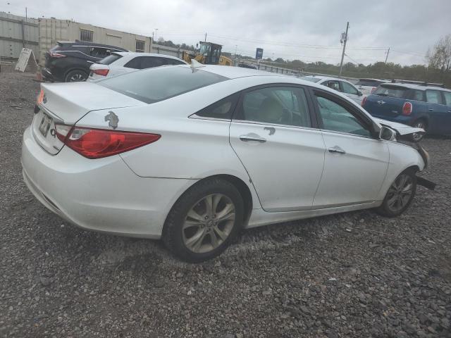 Photo 3 from auction – 2011 HYUNDAI SONATA SE with VIN 5NPEC4ACXBH040282