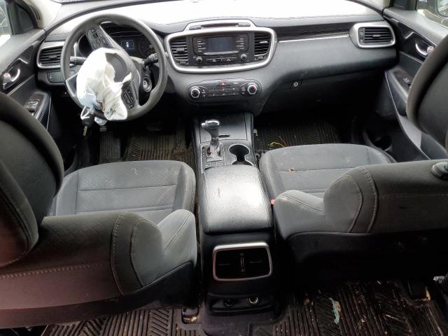 Photo 8 from auction – 2016 KIA SORENTO LX with VIN 5XYPG4A54GG150127