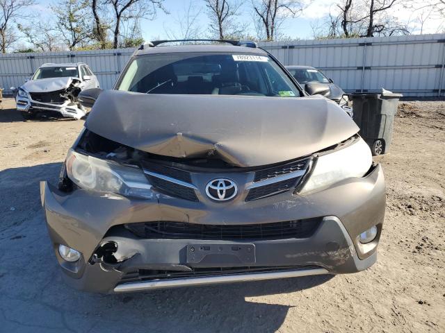 Photo 5 from auction – 2015 TOYOTA RAV4 LIMIT with VIN 2T3DFREV8FW313424