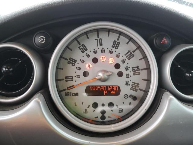 Photo 9 from auction – 2006 MINI COOPER with VIN WMWRF33516TG15839