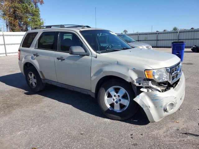 Photo 4 from auction – 2009 FORD ESCAPE XLT with VIN 1FMCU037X9KA59581