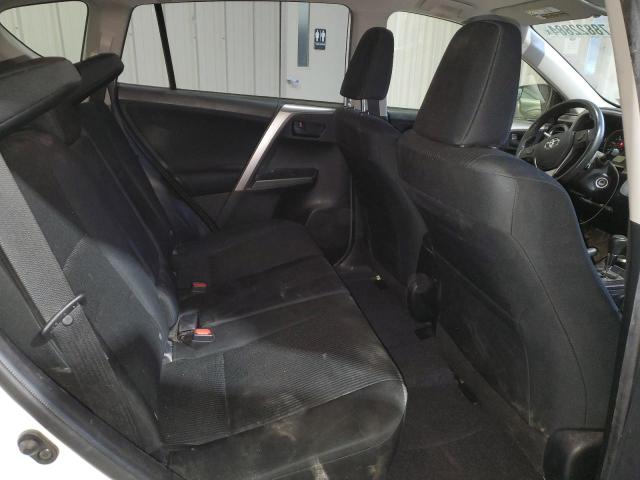 Photo 11 from auction – 2016 TOYOTA RAV4 LE with VIN JTMBFREV5GJ073921