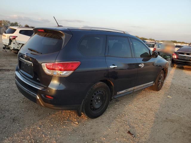 Photo 3 from auction – 2015 NISSAN PATHFINDER with VIN 5N1AR2MN7FC612629