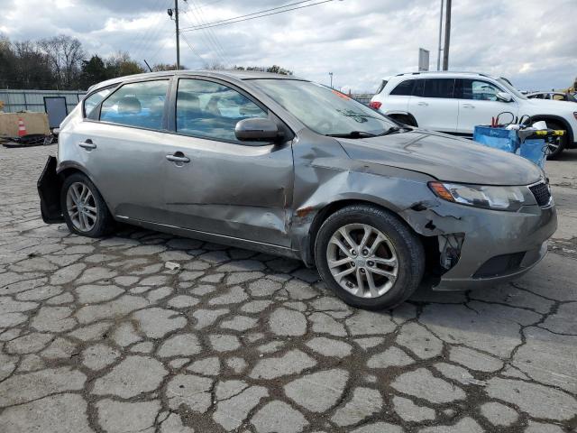 Zdjęcie 4 z aukcji – 2011 KIA FORTE EX z VIN KNAFU5A26B5384025