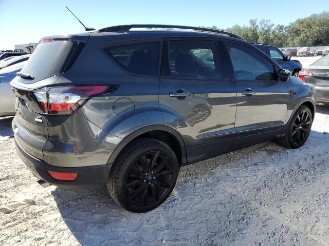 Photo 3 from auction – 2017 FORD ESCAPE SE with VIN 1FMCU0GDXHUD51458