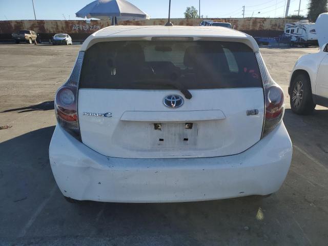 Photo 6 from auction – 2013 TOYOTA PRIUS C with VIN JTDKDTB30D1530443