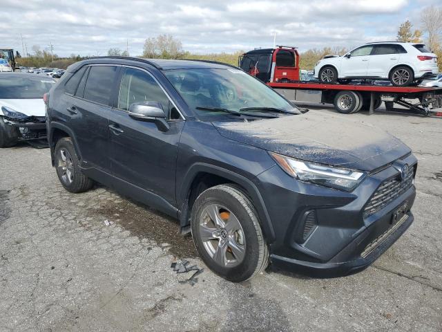 Photo 4 from auction – 2022 TOYOTA RAV4 XLE with VIN JTMRWRFV9ND147656