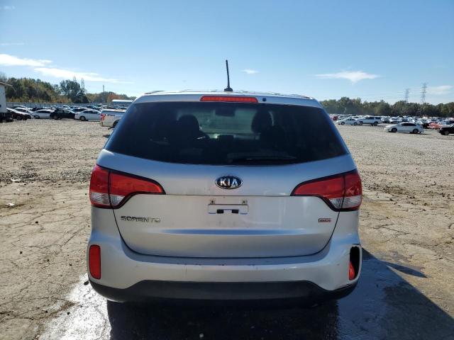 Photo 6 from auction – 2014 KIA SORENTO LX with VIN 5XYKT3A64EG521972