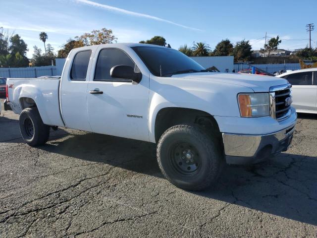Photo 4 from auction – 2011 GMC SIERRA K15 with VIN 1GTR2VE31BZ223518
