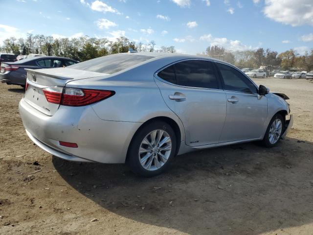 Photo 3 from auction – 2013 LEXUS ES 300H with VIN JTHBW1GG3D2038332