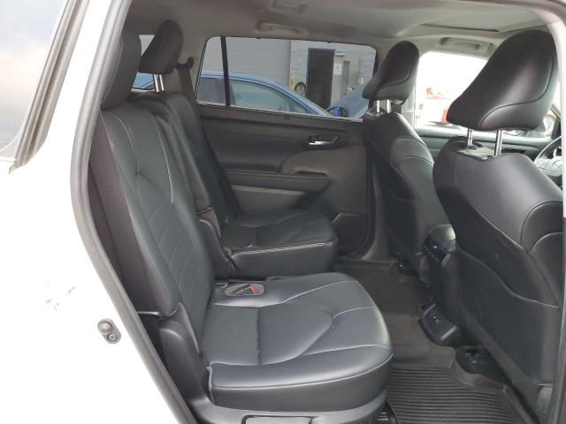 Photo 11 from auction – 2021 TOYOTA HIGHLANDER with VIN 5TDHARAH6MS008003