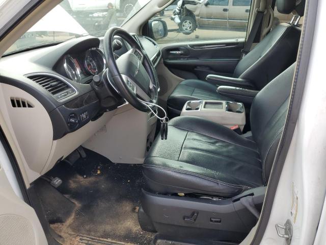 Photo 7 from auction – 2016 CHRYSLER TOWN & COU with VIN 2C4RC1BG1GR148866