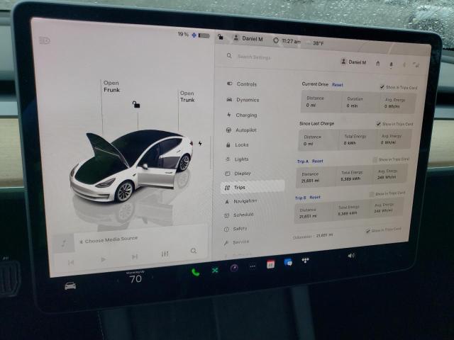 Photo 9 from auction – 2022 TESLA MODEL 3 with VIN 5YJ3E1EB9NF209339