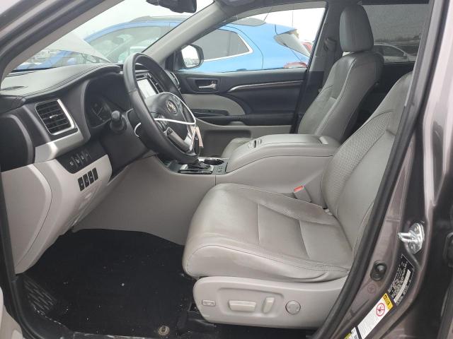Photo 7 from auction – 2016 TOYOTA HIGHLANDER with VIN 5TDDKRFH8GS279489
